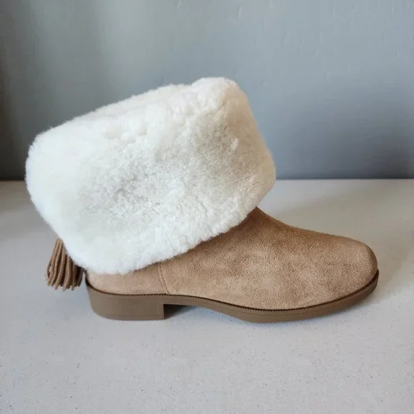 Larroude Suede Bootie "NEW" - Picture 8 of 16